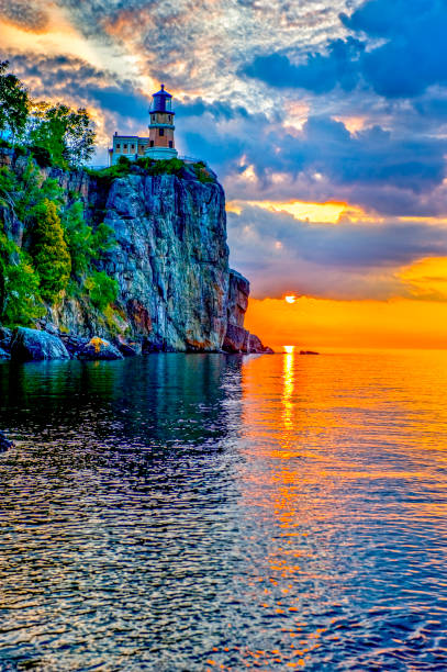 Split Rock Lighthouse,MN sunsrise great lakes stock pictures, royalty-free photos & images