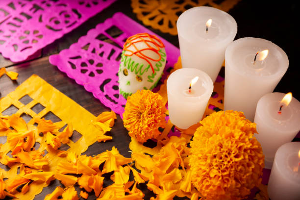 istock Day of the Dead Traditional elements 1424028110