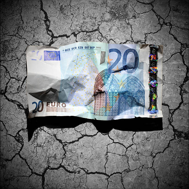 istock Crumpled 20 euro banknote 142402909