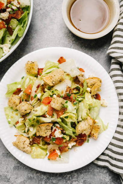 istock Iceberg Wedge Chop Salad with Bacon 1424069545
