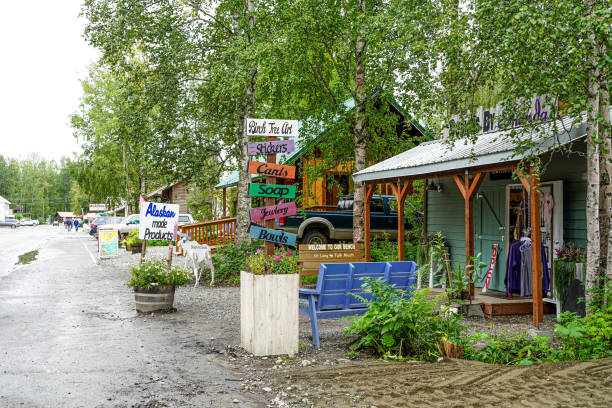 Talkeetna Tourist  Village by Susitna River, Denali,  Alaska, USA Talkeetna, Alaska, USA – August 18, 2022: Talkeetna is an artsy tourist village by the Susitna River, south of the Denali mountain range in Alaska, USA. talkeetna mountains stock pictures, royalty-free photos & images