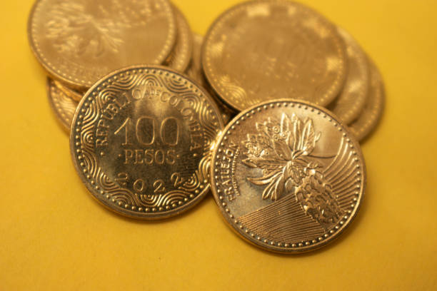 istock Colombian Coins 1424124194