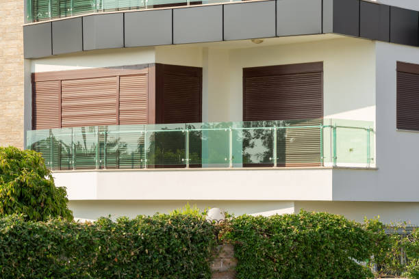 istock Residential apartment with a balcony on a low floor. 1424161989