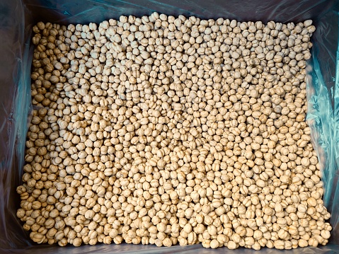 Roasted chickpea for sale at Istanbul turkey