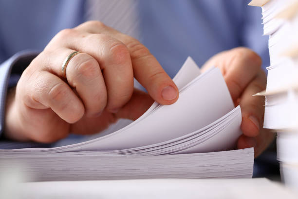 istock Unfinished annual report files 1424183370