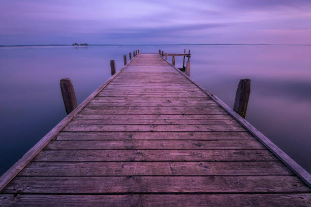 istock Pier on Steinhude lake during early morning 1424204843