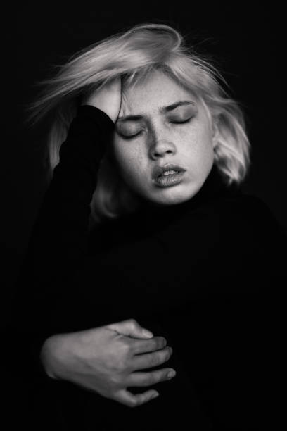 istock Beautiful emotional woman 1424205251