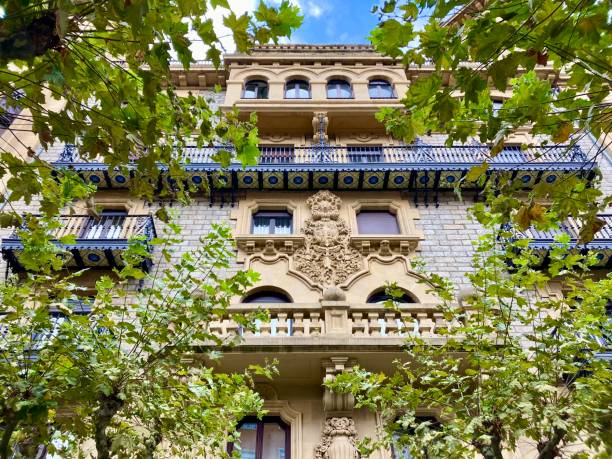 istock Spain - Bilbao - architecture un the center 1424211414