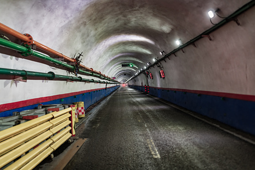Coal mine underground corridor with support system