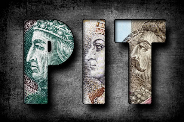 istock PIT Text Made of Polish Banknotes 1424243244