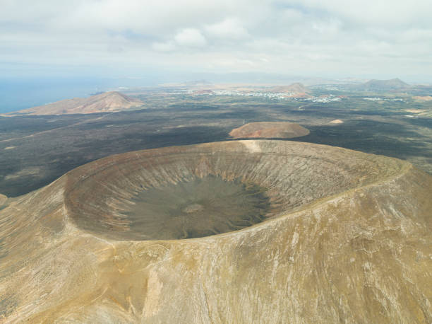 istock lanzarote volcano from aerial view 1424250403