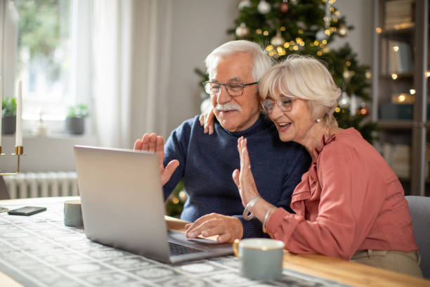 istock Senior couple for Christmas at home 1424251661
