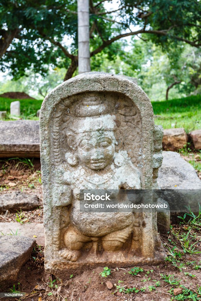 Stone guardian, Palace of Ratna Prasada, Anuradhapura, Sri Lanka, Asia Ancient Stock Photo