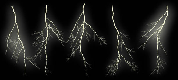 set of different lightning bolts isolated on black background - 叉狀閃電 幅插畫檔、美工圖案、卡通及圖標