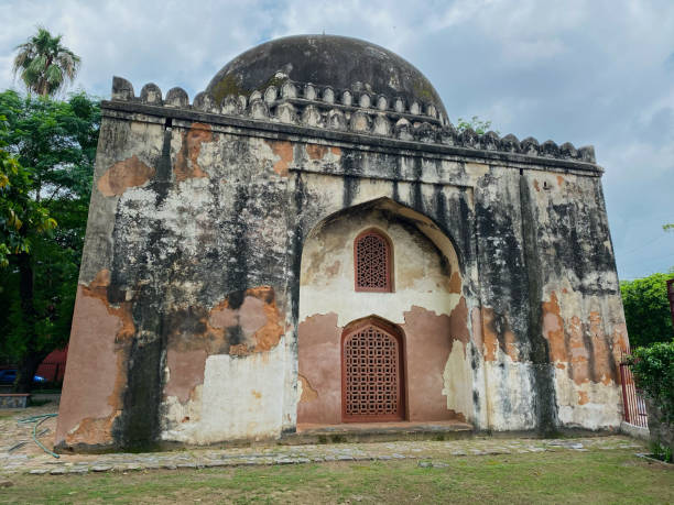 istock Gol Gumbad Tomb, Delhi 1424359763