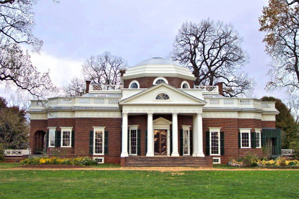 monticello -- rear view - pattern classical greek london england city imagens e fotografias de stock