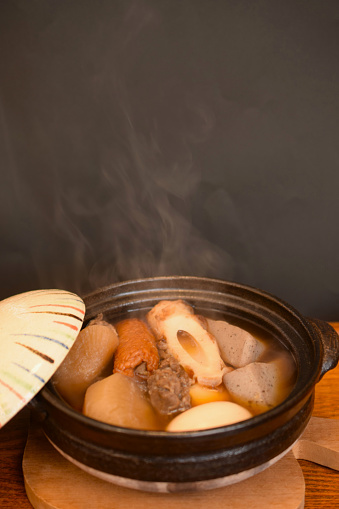 Lots of Oden.
Japanese winter food.