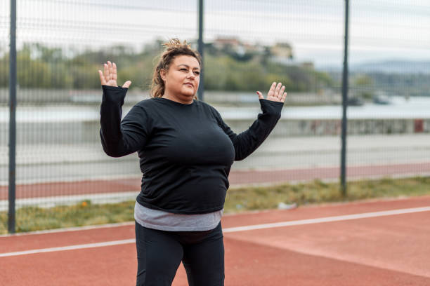 istock Plus size Latin woman preparing for her morning exercise 1424650466