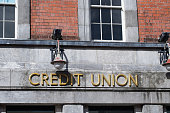 gold-3d-credit-union-zeichen.jpg?b=1&s=170x170&k=20&c=g9-JUxFQWKiOzQygHyB0ioAaooJyqq2FJt_peBwEh0I=