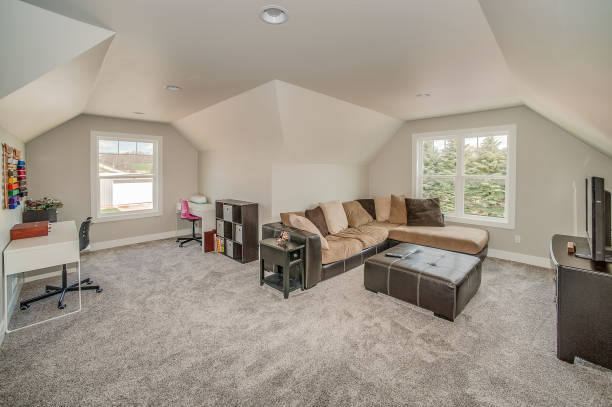 istock Upstairs family room 1424733593