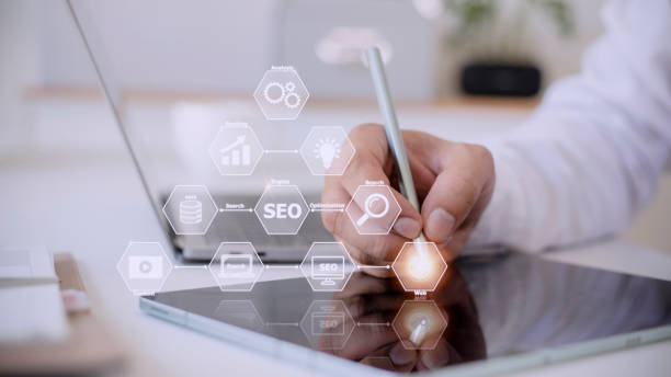 istock SEO. Search Engine Optimization. Digital online marketing andInetrmet technology concept. 1424793841