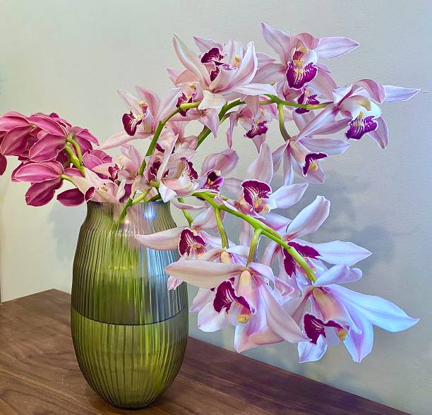 istock Spring Orchards in Glass Vase 1424802519