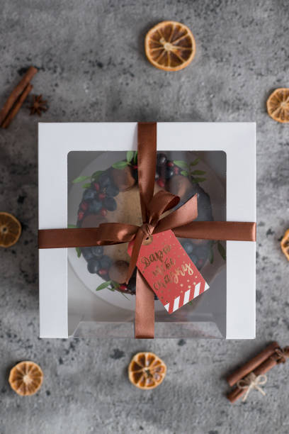 istock A box of pastries 1424839881