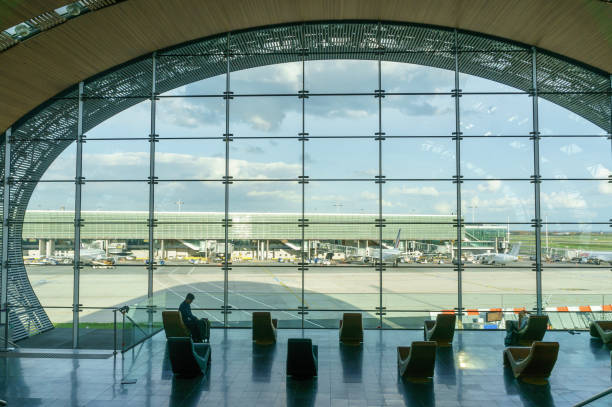 parís - charles de gaulle fotografías e imágenes de stock