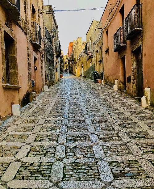istock Typical street in Erice 1424936467