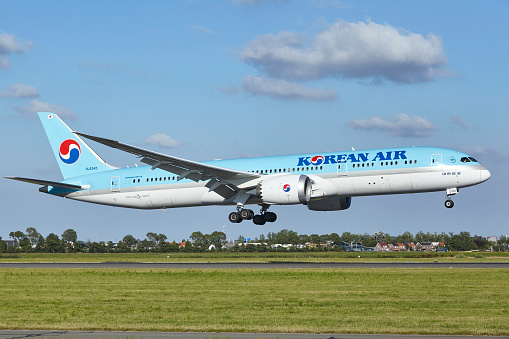 Vijfhuizen, The Netherlands - August, 20, 2022. The Boeing 787-9 Dreamliner of Korean Air with the identification HL8345 lands at Amsterdam Airport Schiphol (The Netherlands, AMS, runway Polderbaan).