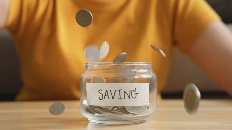 Coins Fill Up Jar Stop Motion