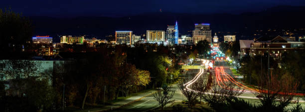 istock Streaking car lights down Capital Boulevard Boise Idaho 1424954709