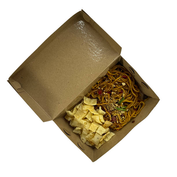 istock spicy noodles with dumplings in a lunch box 1424955722