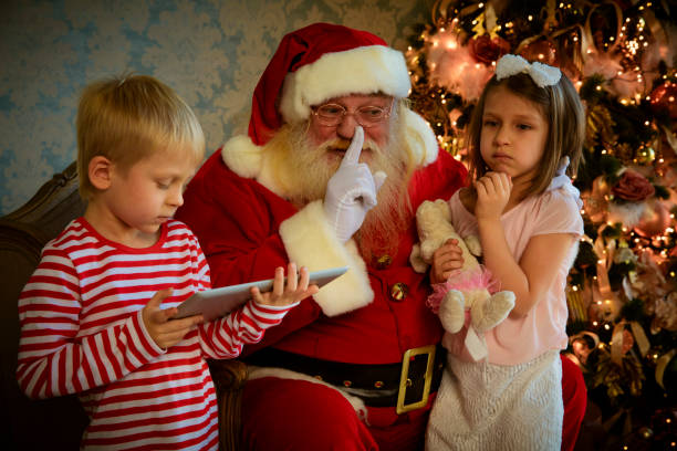 istock Children communicate with santa 1425044625