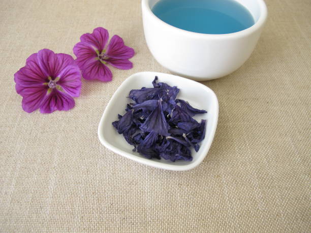 istock Blue mallow tea, tea from dried mallow flowers 1425119895