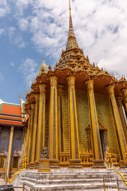 istock Wat Phra Kaew temple, Bangkok Thailand 1425125945