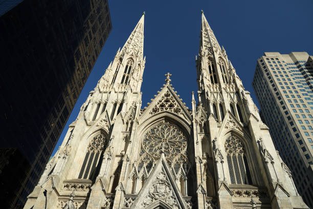 istock saint patrick church new york city 1425129611