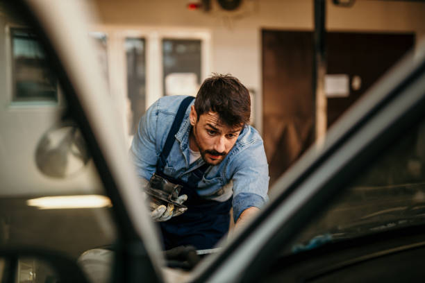 istock Auto car repair center 1425189367