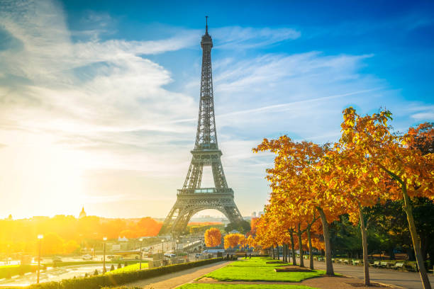 istock eiffel tour and from Trocadero, Paris 1425213575