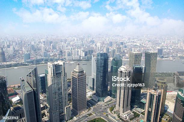 Shanghai Mit Blick Auf Die Stockfoto und mehr Bilder von 2012 - 2012, Ansicht aus erhöhter Perspektive, Architektur