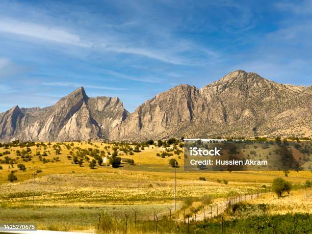 Birah Magrun Mountain In Sulaymaniyah Province Iraq Stock Photo - Download Image Now