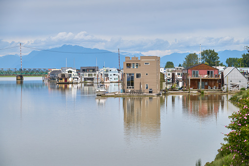Waterfront Homes in Seattle Washington