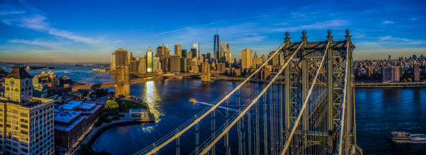 istock Manhattan, Brooklyn Bridge, NYC 1425281512