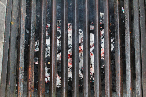 istock Chilean Barbeque coal embers grill 1425302844