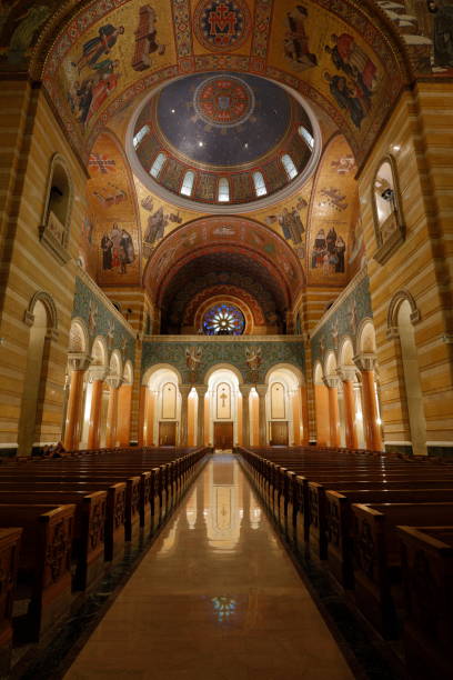 istock Cathedral Basilica of Saint Louis 1425330665