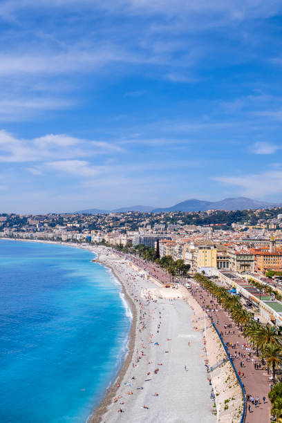 panorama vom colline du château von nizza - côte d'azur - city of nice france french riviera promenade des anglais stock-fotos und bilder