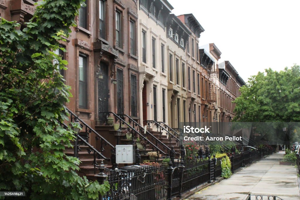 Brooklyn Brownstones Brownstones in Brooklyn Townhouse Stock Photo