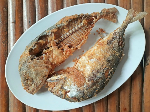 Reheating Leftover Mackerel Fish - food preparation.