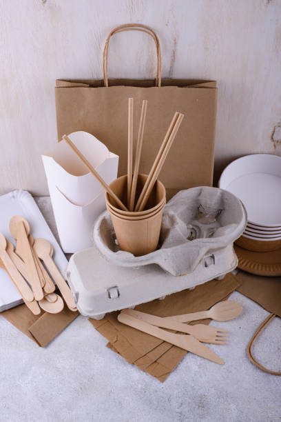 istock Reusable eco friendly sustainable food packaging 1425474618