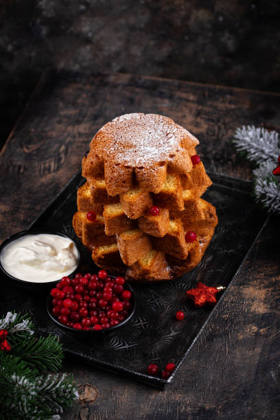 istock Traditional Christmas Italian cake pandoro 1425483747